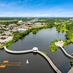 Laketown Wharf 2118